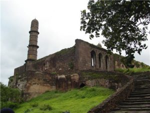 Asirgarh fort and ashwathama story.Inmarathi1