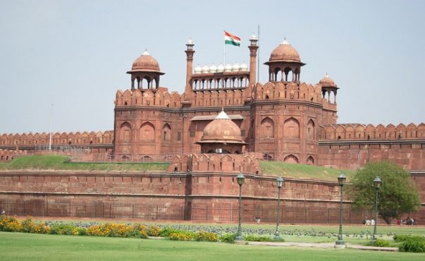 Shahjahanabad fort InMarathi