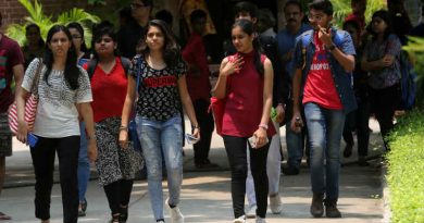 delhi-university-jeans-inmarathi