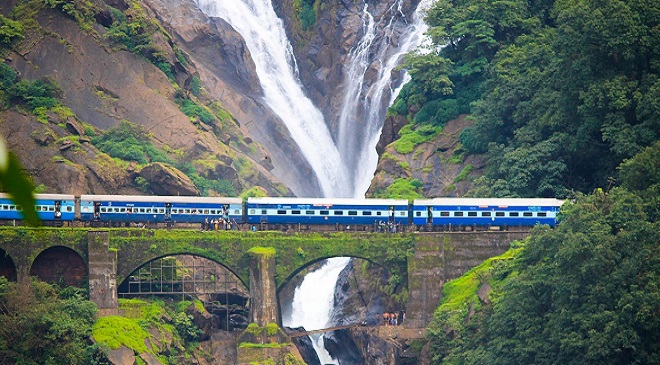 dudhsagar-waterfall- Train Route InMarathi Feature