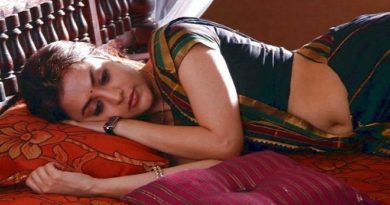 actress sleeping inmarathi