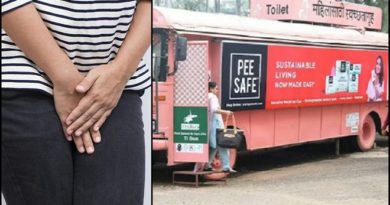 ladies toilet in bus inmarathi2