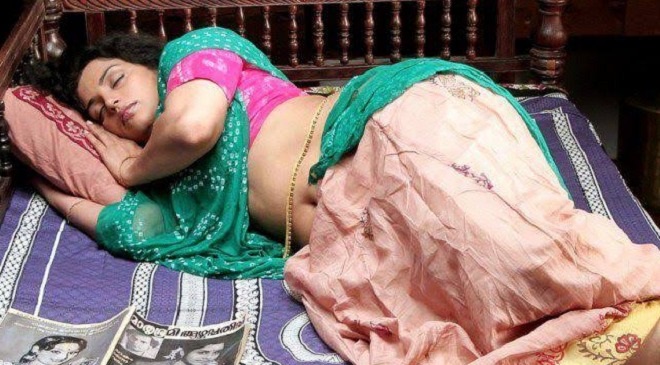 sleeping actress inmarathi1